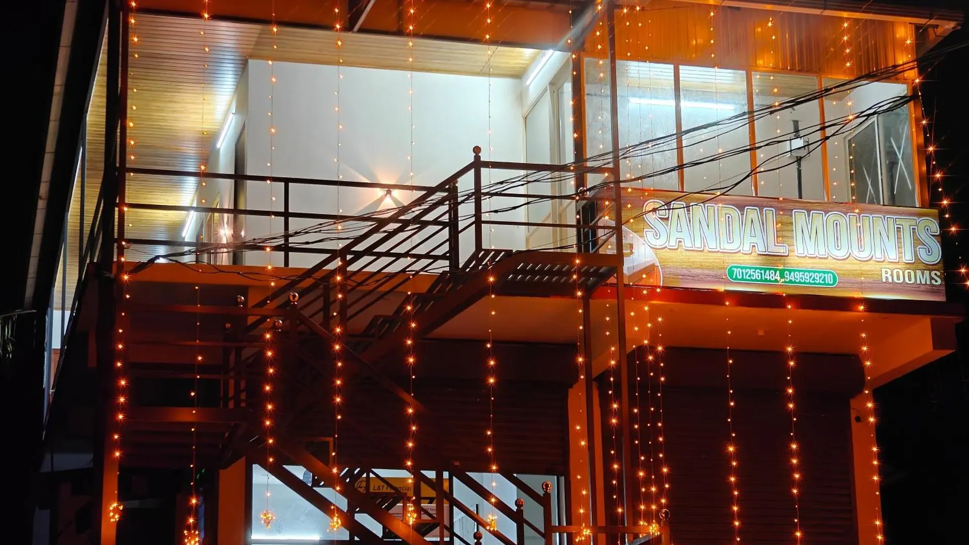Hotel Sandal Mounts Marayoor Maraiyur